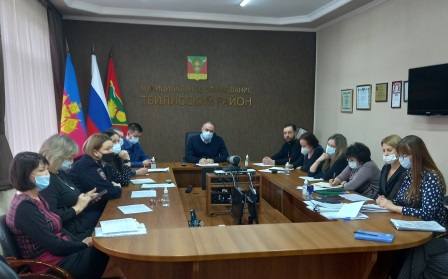 Заседание комиссии по делам несовершеннолетних