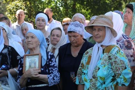 В День святых Петра и Февронии в станице Тбилисской состоялся крестный ход