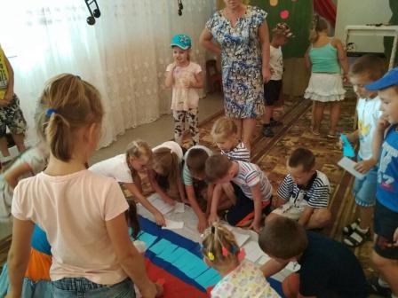 В Тбилисском районе отмечают День флага России