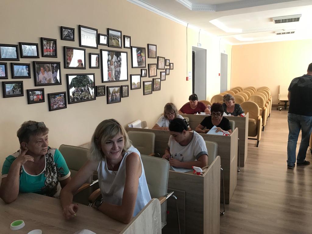 Бюллетени для голосования на выборах главы Нововладимировского сельского поселения Тбилисского района преданы в участковые комиссии